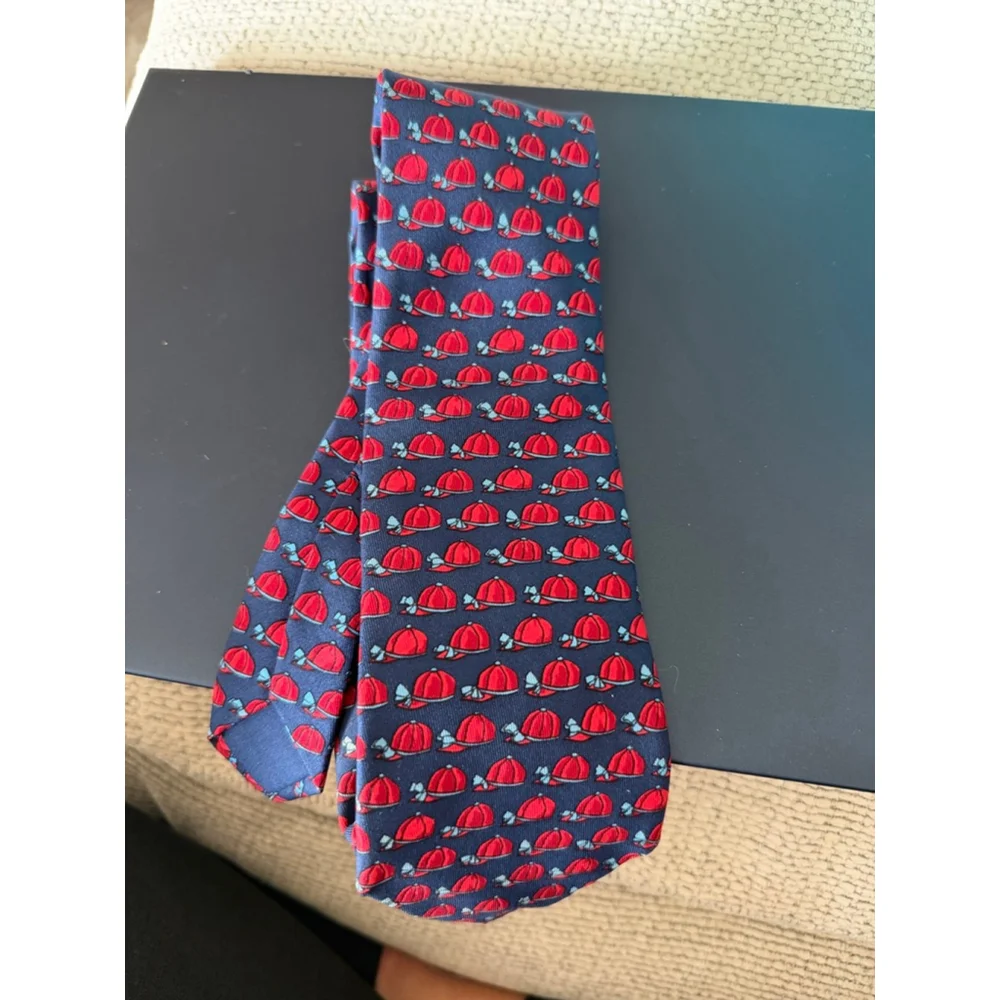Men's Hermès Navy Red Jockey Hat Print Silk Tie One Size